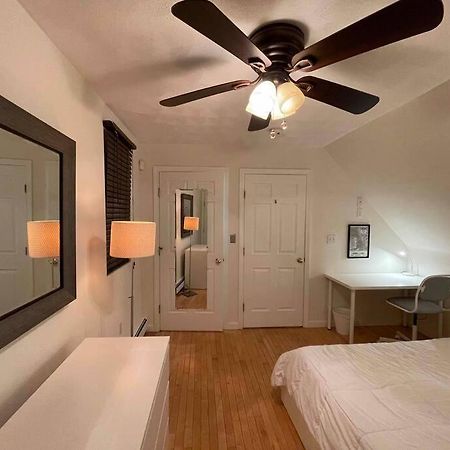 Cozy Condo With All Perks & Parking Close To Encore Casino Everett 외부 사진